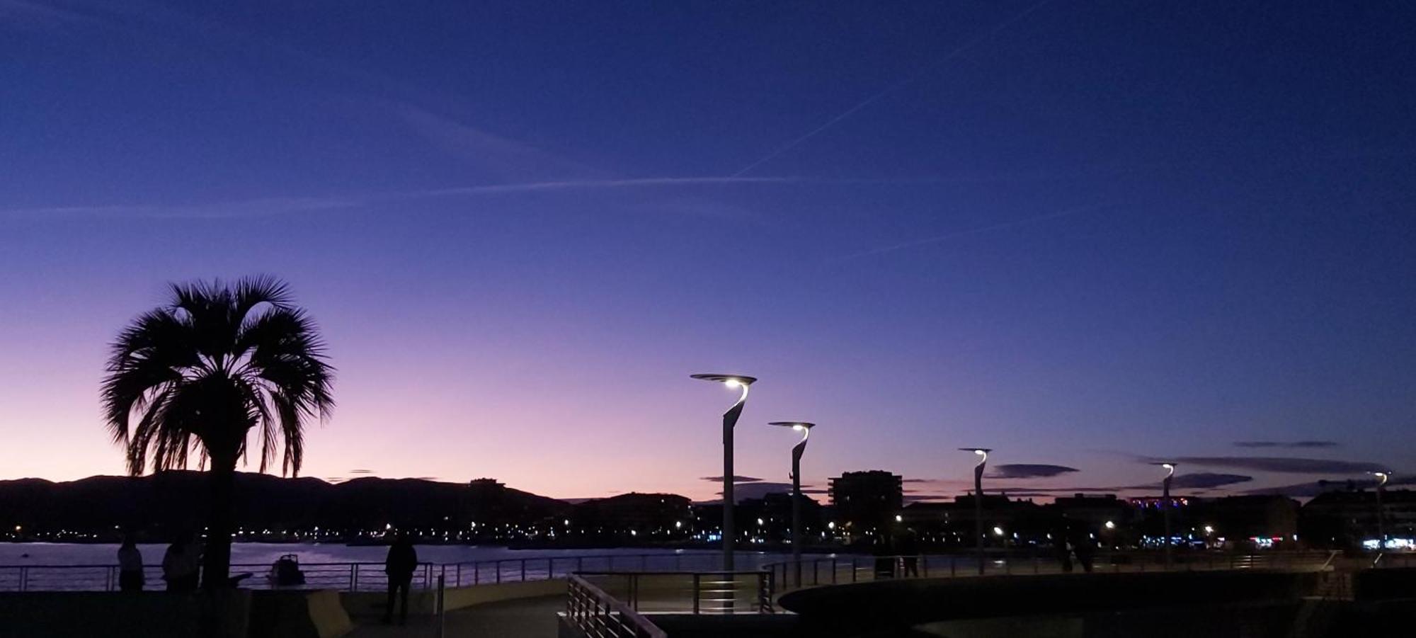 Apartment Sublime Vue Mer,parking,wifi Frejus